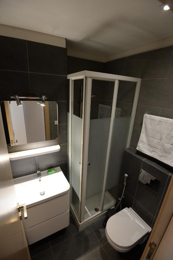 Nest 1 Hotel Beirut Ngoại thất bức ảnh